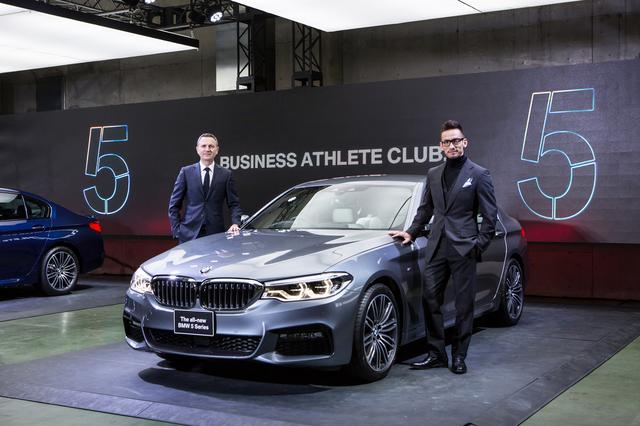 画像: 中田英寿とBMWジャパンのペーター・クロンシュナーブル代表取締役社長。