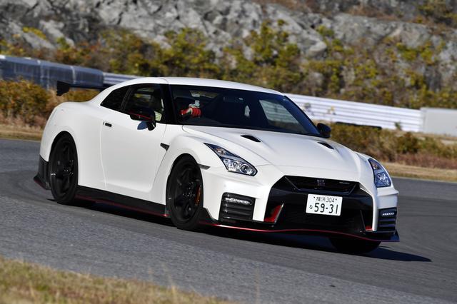 画像: 【クルマニQ】GT-Rニスモの速度メーターは何km/hスケール?【中級編】