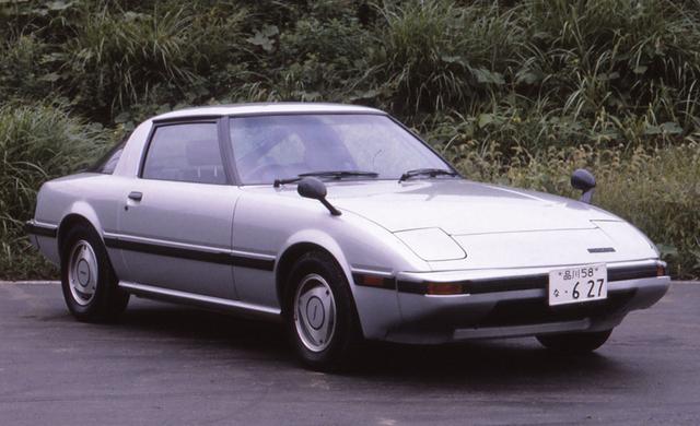 画像: これがマイナーチェンジで空力性能が向上したサバンナRX-7中期型。