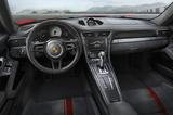 画像2: ポルシェ911 GT3。
