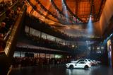 画像: 2年に1度、ドイツで開催されるフランクフルト国際モーターショー(IAA)。VWやメルセデス・ベンツ、BMW、ポルシェ、アウディのお膝元であり、毎回ドイツメーカーは大規模なブース展開を行っている。また注目のニューモデルが多数ワールドプレミアされるのも魅力だ。