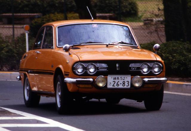 画像: 1971年にマイナーチェンジを実施。フロントマスクを大きく変更するとともに、車名も「GT Type R」と呼ばれるようになった。1973年3月まで生産された。