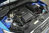 画像: +エンジンは4気筒1.4TFSI(写真)と3気筒1.0 TFSIをラインナップ。全車7速Sトロニックと組み合わされる。
