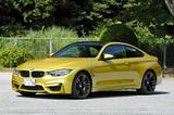 画像: M4クーペも迫力タップリのスタイリングだ。サイズはM3セダンより45mm低く5mm幅が狭い。
