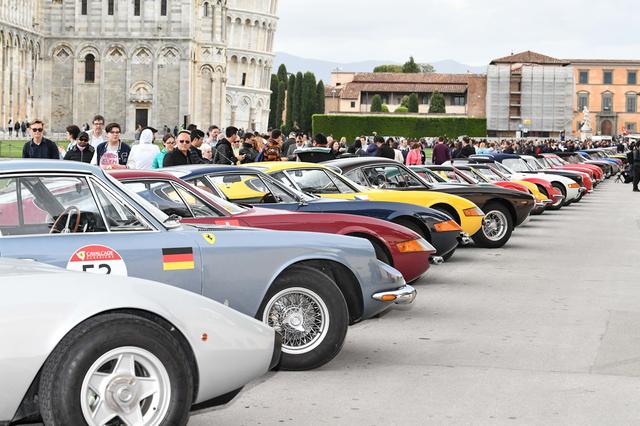 画像6: 【海外イベント】歴代フェラーリ70台がイタリア・トスカーナでパレードラン
