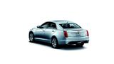 画像: CTS シルバームーンライトエディションのリアスタイル。シャープなキャデラックならではのデザインテイストをより強調される特別なボディカラーだと感じられる。アクティブオンデマンドAWDシステムを備えた4WDモデル。