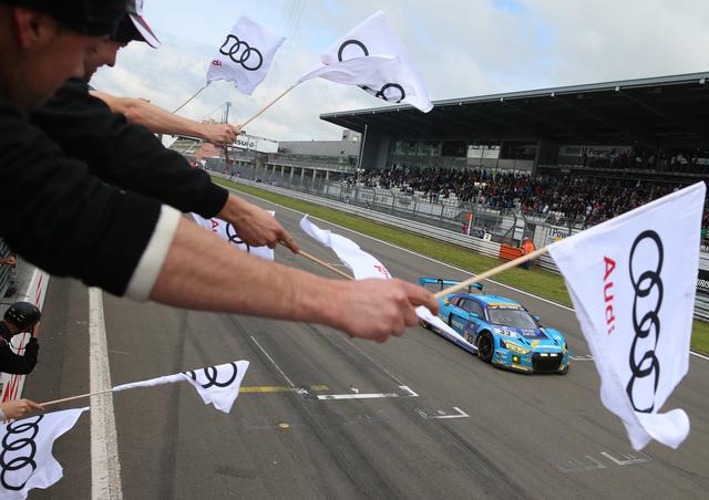 画像: これは2016年、前回のニュルブルクリンク24時間レースの画像。この年、アウディは9台のR8 LMSをエントリーさせている。