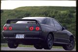 画像: 歴代 GT-R の中でもとくに人気が高いのが、このR32だ。