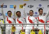 画像: ニュル24時間レースで総合優勝を飾ったSP9-GT3クラスのアウディR8 LMS(アウディスポーツランド)コナー・デ・フィリッピ、クリストファー・ミエス、マーカス・ビンケルホック、ケルビン・ファンデルリンデ組。