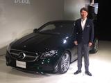 画像: 発表会で登壇したメルセデス・ベンツ日本の上野金太郎社長。今年も販売好調で笑顔がこぼれる。