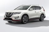 画像: NISMOパフォーマンスパッケージには、専用エアロほかにスポーツステンレスマフラー、アルミロードホイール LMX6S(19インチ)などが装着される。