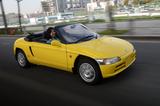 画像: ホンダ・ビート。車両価格は138万8000円(当時)。