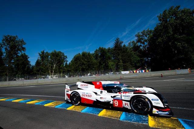 画像: 予選5位からスタートしたトヨタ TS050 HYBRID 9号車は、アクシデントによる車両破損により、ピットを目指したもののあと一歩及ばずリタイアとなってしまう。