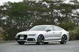 画像: 最高出力605psの高性能エンジンを搭載するRS7スポーツバック。