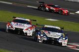画像: さらには37号車にも抜かれ4位にポジションダウン