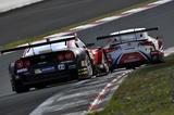 画像: そして23号車GT-Rにとっては目の前のニンジンに見えたのかもしれない