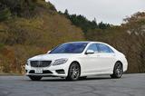 画像: メルセデスベンツ S300h ロング。このハイブリッドをはじめ数多くのパワートレーンを用意する。
