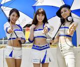 画像: Vivacious GIRLS 左:高家望愛サン 中:岡島彩花サン 右:村上リサさん