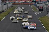 画像: GT300クラスのスタートシーン、合計30台!こっちの方が迫力あります