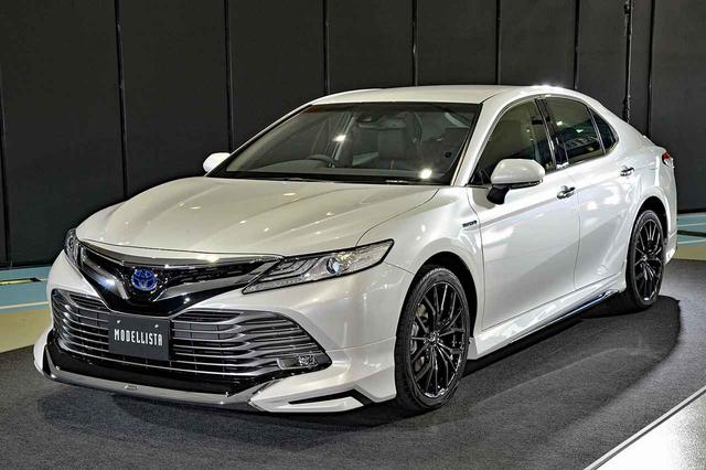 画像: 発表会場にはモデリスタのエアロキット装着車も展示されていた。