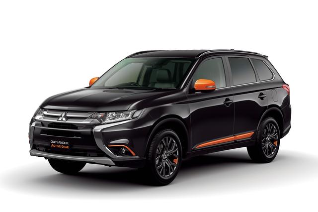 画像: コンプリートパッケージ装着車。ボディカラーはブラックマイカ。