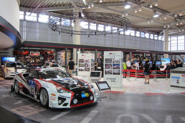 画像: モータースポーツ車両を中心に展示する「ワクドキゾーン」。