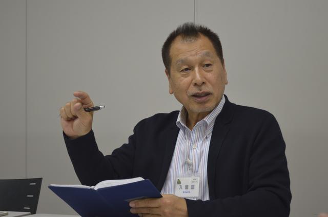 画像: レポートはモータージャーナリストのこもだきよし氏。当時、アドバンHFタイプDに最初に乗った印象を今も忘れないという。