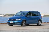 画像: フォルクスワーゲン ゴルフ トゥーラン TSI コンフォートライン。精悍な顔つきだ。