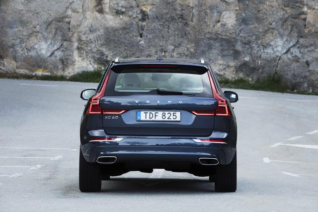 画像: デザインはボルボV90やXC90などの上位モデルと共通のアイデンテティを感じさせる。