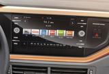 画像: コネクティビティの面でも充実。専用アプリを用いた「We by Volkswagen」では、キャッシュレスパーキングにも対応する。