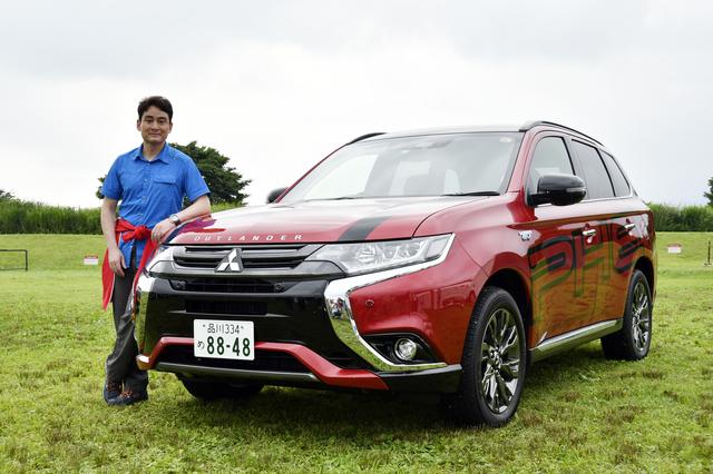 画像: 野口健仕様のアウトランダーPHEV。ナンバープレートの数字はエベレストの標高。「昨年熊本で、避難所にあるテント村で577人の人たちと1ヶ月半の共同生活をしました。この秋には、そのテント村を全国で再現、体験する催しを行います。そこにアウトランダーPHEVがあれば電気もできますよね」