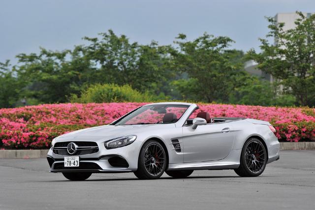 画像: メルセデスAMG SL63。最高出力585psのV8ツインターボを搭載する。