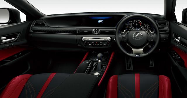 画像: GS F(インテリアカラー :ブラック&アクセントフレアレッド)<オプション装着車>