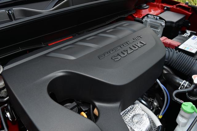 画像: 1.4ℓ直噴ターボ「ブースタージェット」搭載。この9月に発表される新型スイフトスポーツに搭載されるものと同じ型のエンジンだ。