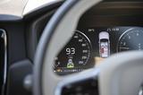画像: 車線維持機能付きステアリングアシストは、先行車がいなくても使用できる。長距離ドライブではかなり疲労軽減に繋がる。