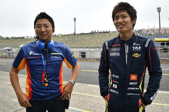 画像: 大嶋和也:片岡龍也監督(左)の下、能力を開花させつつあるのか?(第4戦もてぎにて)