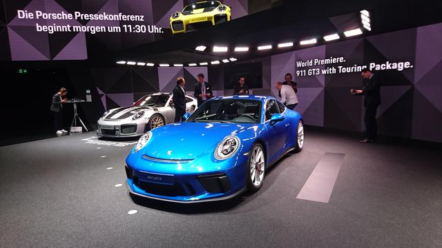 画像1: 新型カイエンと911GT2 RSだけだと思っていたら……