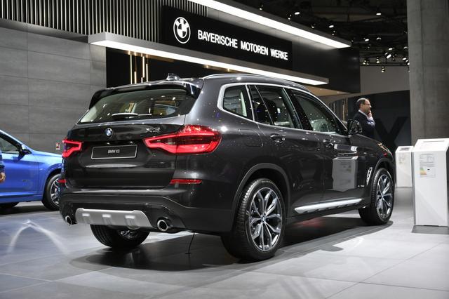 画像: 本国ではディーゼルエンジンはX3 xDrive20d(190ps)とxDrive30d(265ps)がラインナップされる。