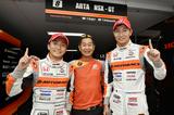 画像: 野尻智紀(左)、小林崇志(右)が共にセッショントップタイムでポールを獲得