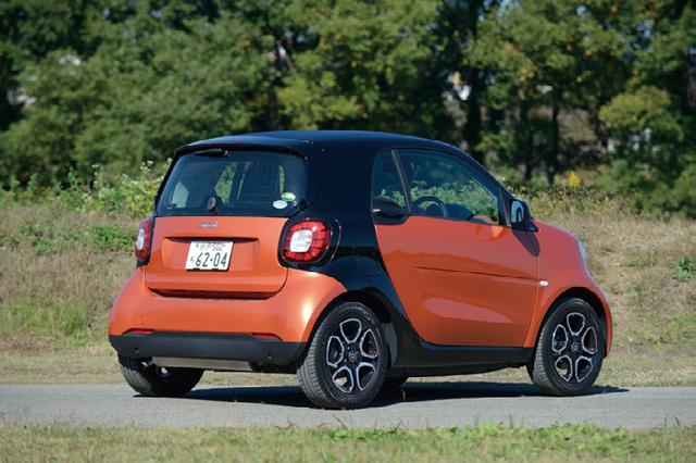 画像: 車両重量はわずか960kgということもあり、キビキビとよく走る。