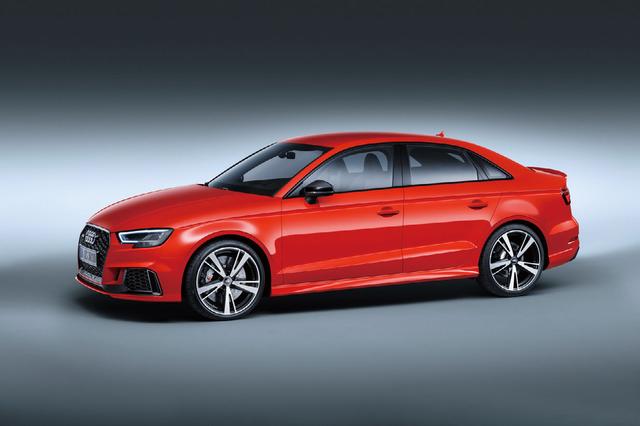 画像: アウディ RS3 セダン。400psエンジンを搭載するスーパーセダン。