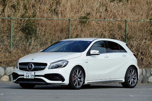画像: メルセデスAMG A45 4MATIC。最小のAMGモデルだが実力はかなり高い。