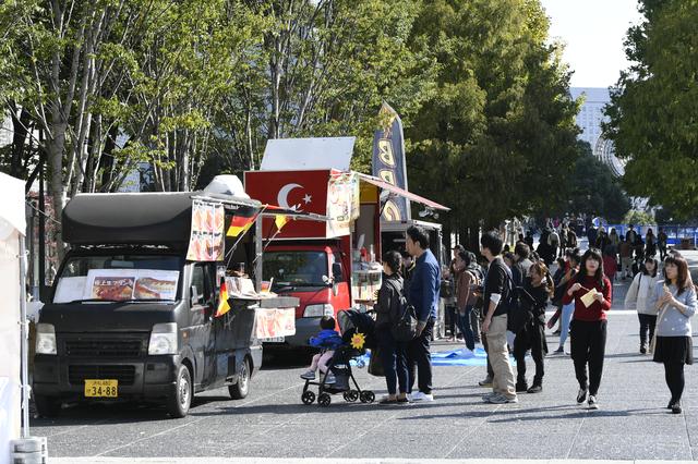 画像: キッチンカーも出る。周囲には多くの商業施設もあるので家族で1日中楽しめるはず。
