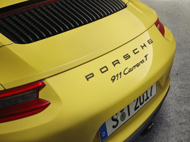 画像: グレーの“911 Carrera T”エンブレムがなかなかよい。