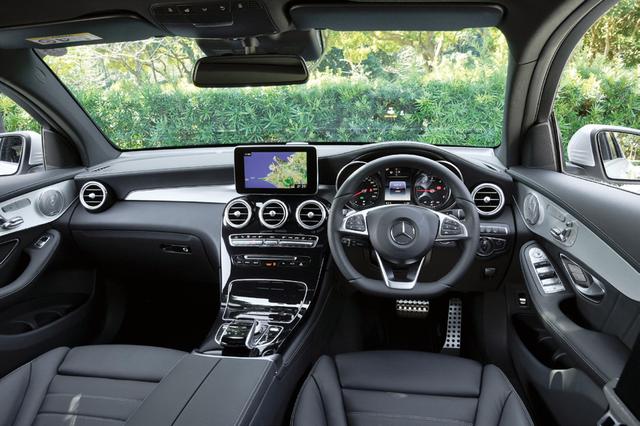 画像: GLCと共通イメージのインテリア。車高はやや低められているが、乗るとほとんど違いは感じられない。