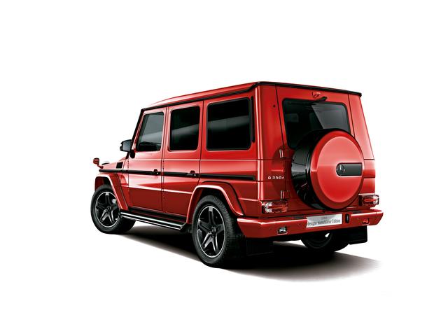 画像: ボディカラーがマグマレッドのメルセデス・ベンツ G350d designo manufaktur Edition。