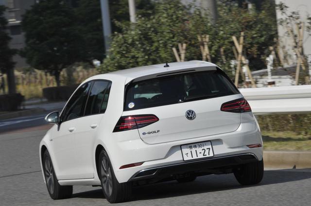 画像: 低重心設計のおかげで、思った以上のコーナリングマシン! でも、車重があるから過信は禁物です!