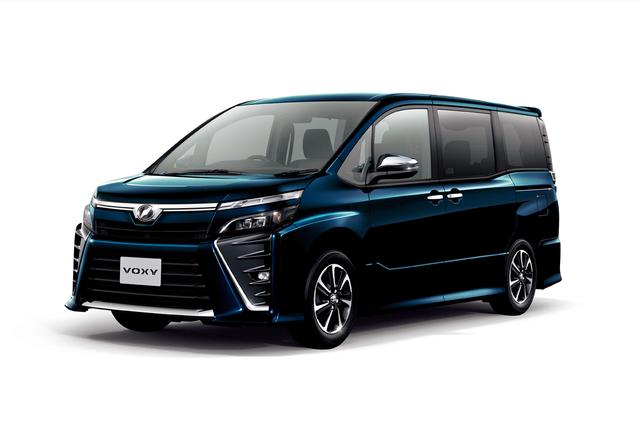 画像: ヴォクシー特別仕様車 ZS“煌”(7人乗り・2WD)。ボディカラーはブラキッシュアゲハガラスフレーク<オプション装着車>。