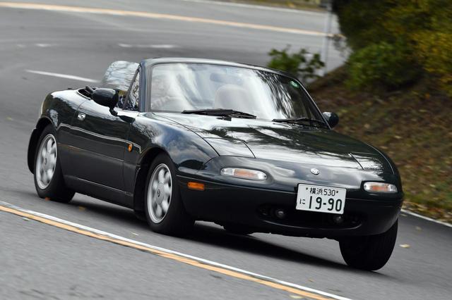 画像: 写真はNAロードスターVスペシャル。当時の価格は218万5660円。
