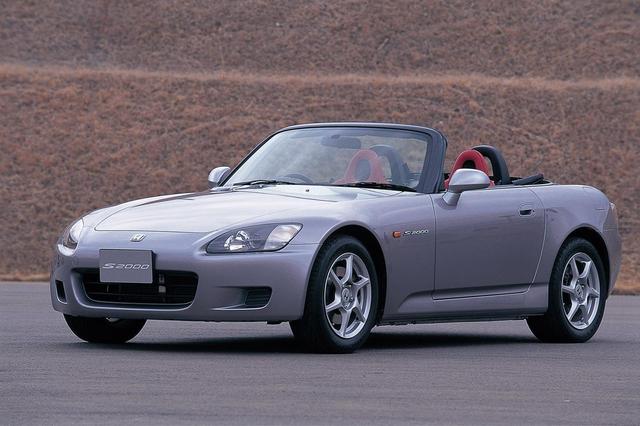 画像: 1999年にデビューしたS2000の初期型はAP1と呼ばれた。